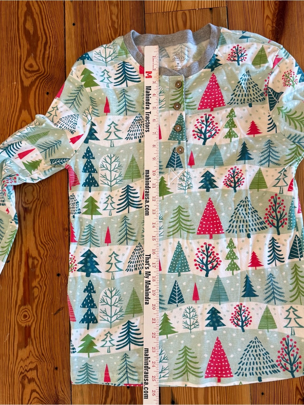 Honest Company Organic Cotton Women’s Medium Pajama Set Christmas Feeling Pine - Picture 8 of 11